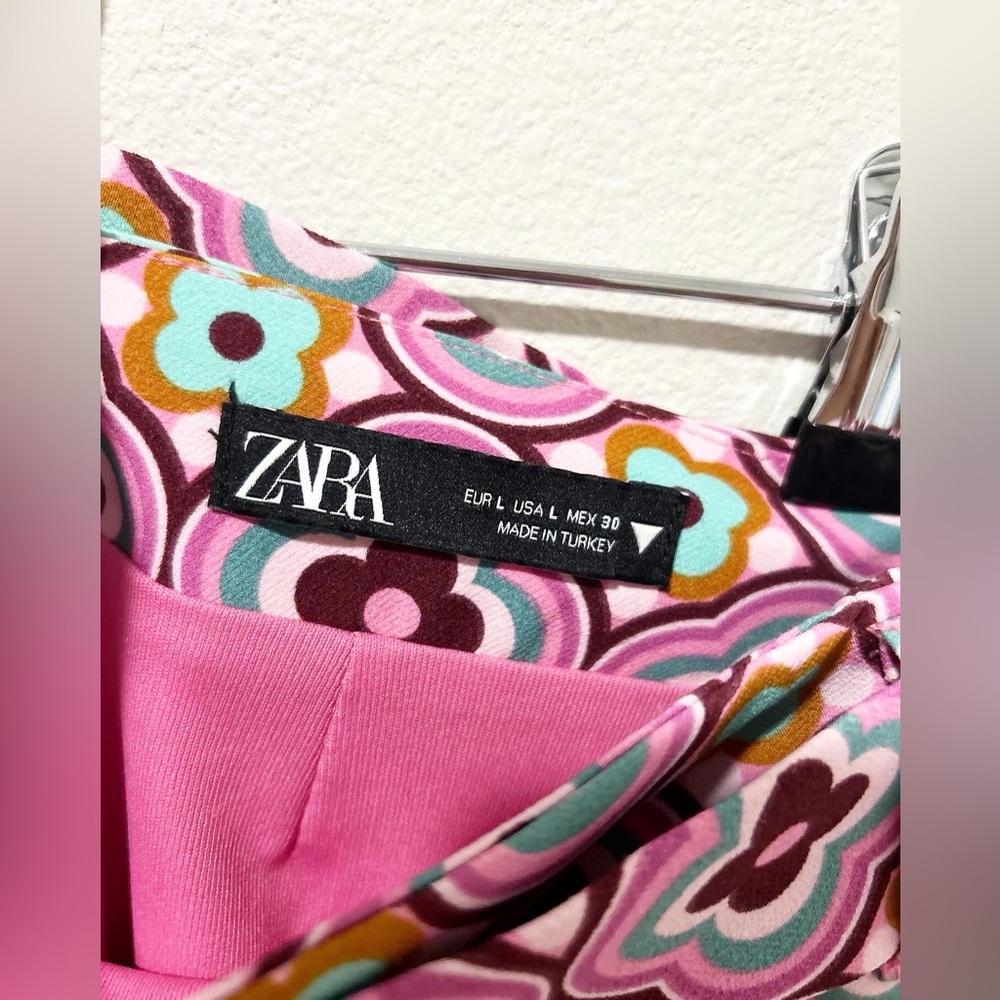 Zara groovy skirt